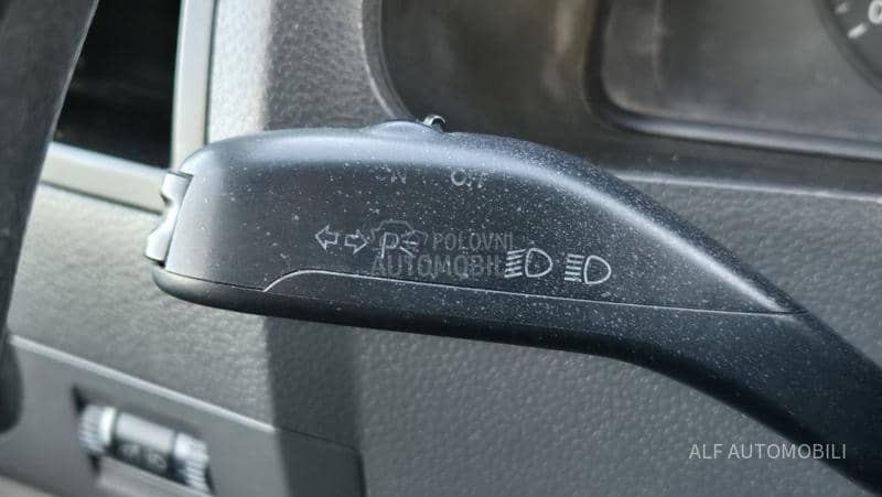 Volkswagen Transporter T5 1.9 TDI