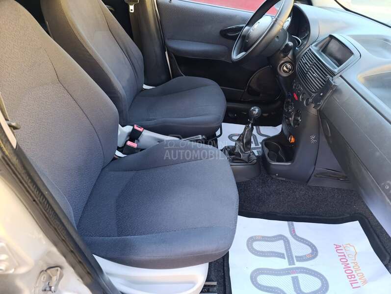 Fiat Punto 1,2 ben 8 v