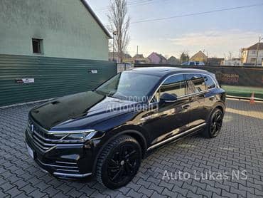 Volkswagen Touareg 3.0 TDI NOV NOV