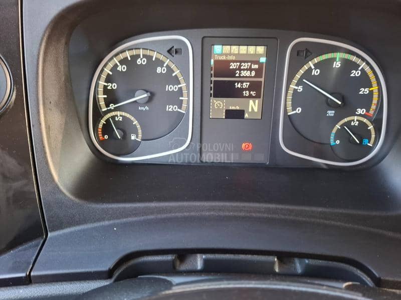 Mercedes Benz atego 816 5,2 m