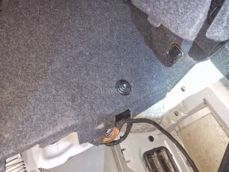 BMW Serija 5 e60 2008. god. -  kompletan auto u delovima