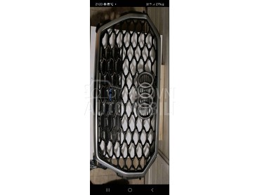 centralna maska branika za Audi Q3 od 2018. do 2022. god.