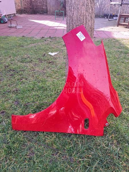 Levo krilo blatobran