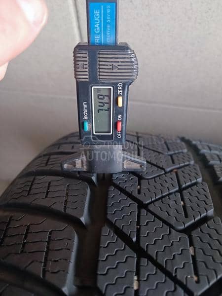 Pirelli 235/50 R19 Zimska