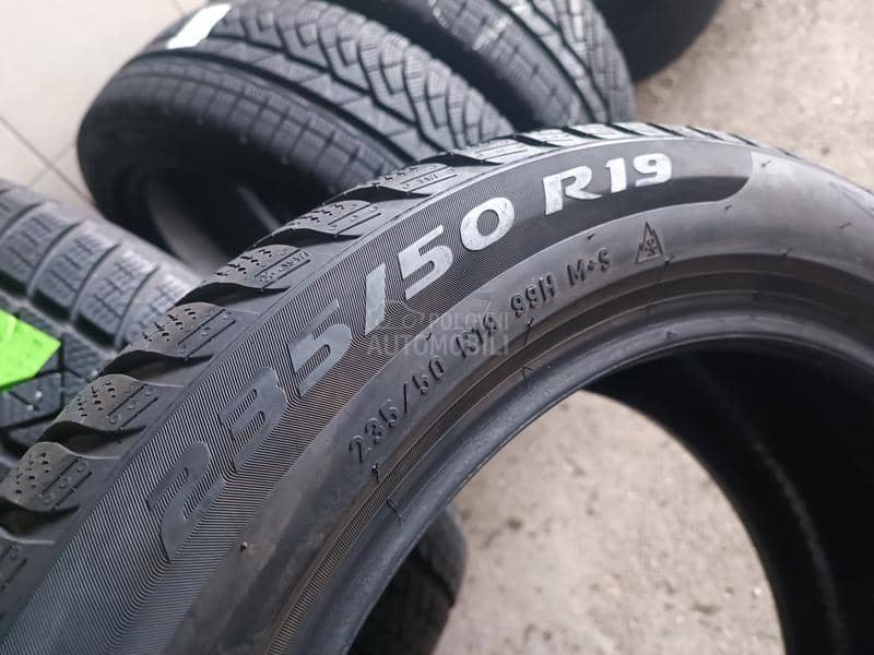 Pirelli 235/50 R19 Zimska