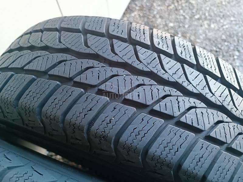 Uniroyal 175/65 R15 Zimska