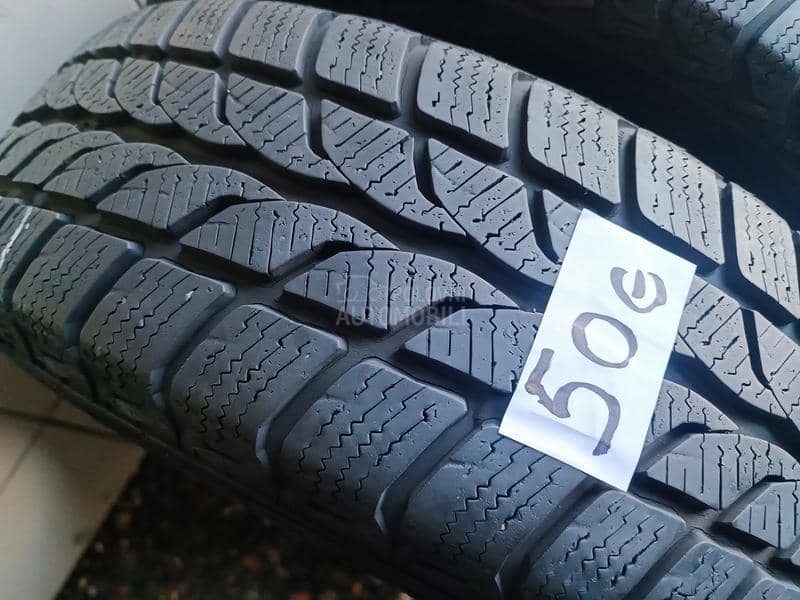 Uniroyal 175/65 R15 Zimska