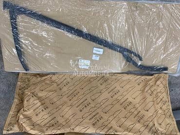 Keder stakla vrata za Audi Q2