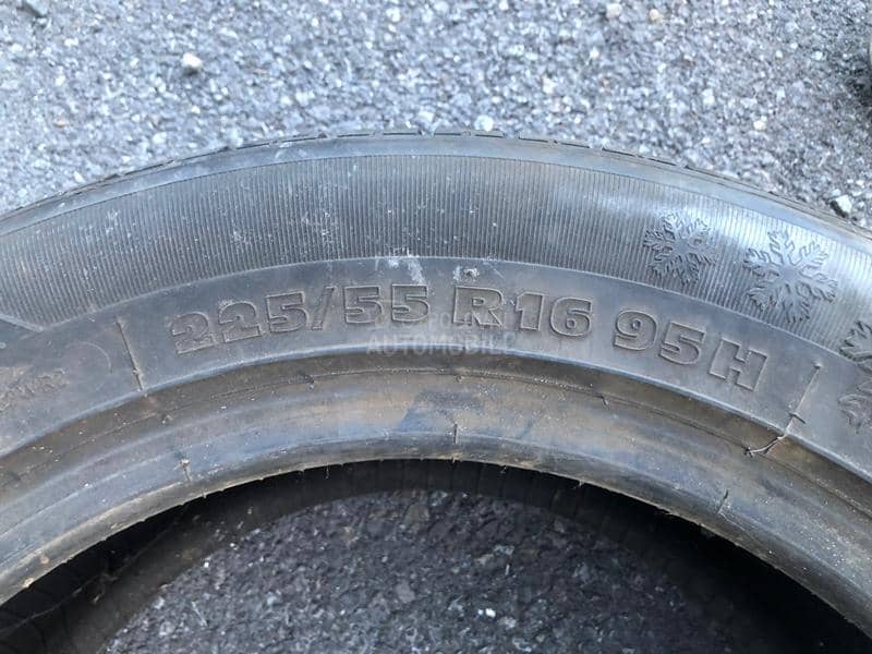 Taurus 225/55 R16 Zimska