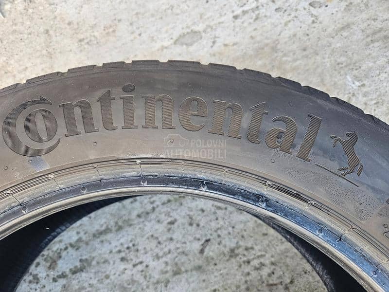 Continental 215/55 R17 Zimska