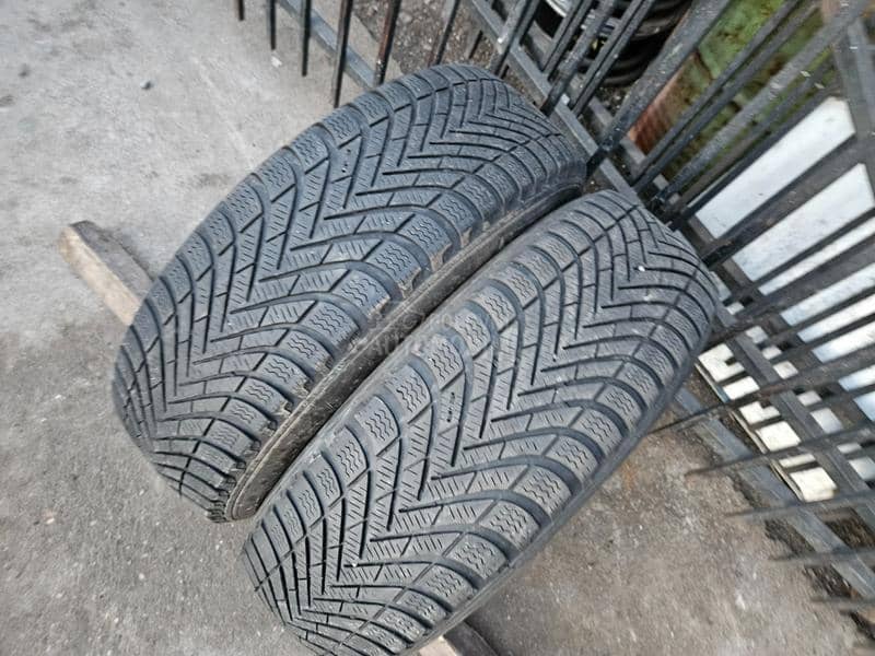 Pirelli 195/65 R15 Sve sezone