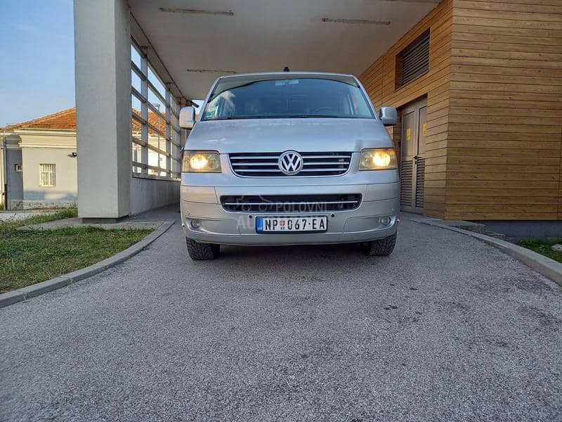 Volkswagen Multivan 