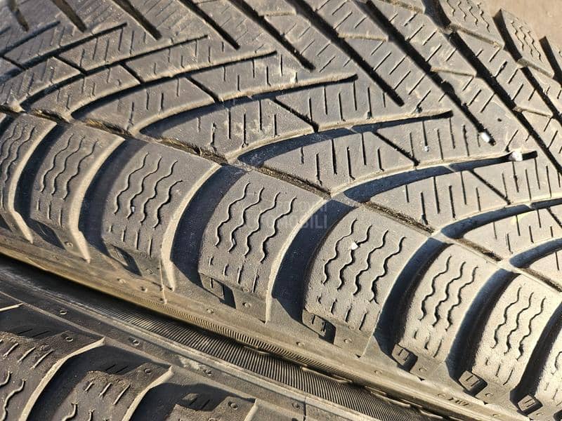 Pirelli 195/65 R15 Sve sezone