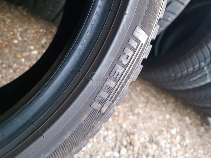 Pirelli 225/45 R18 Zimska