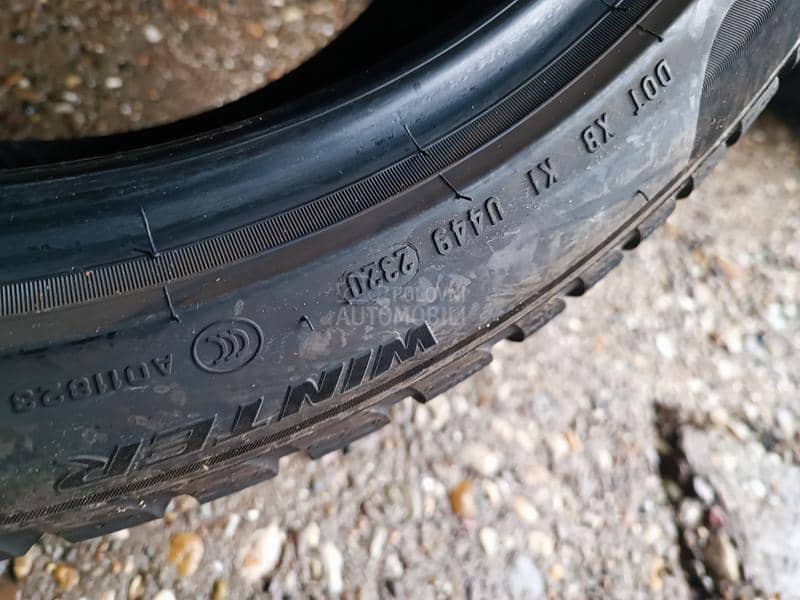 Pirelli 225/45 R18 Zimska