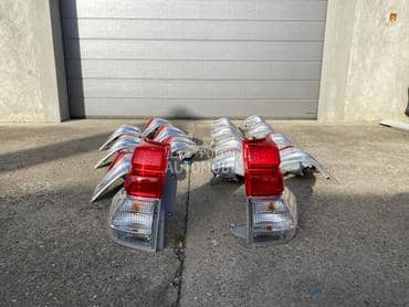 Leva Desna Stop Lampa za Toyota Land Cruiser od 2009. do 2013. god.