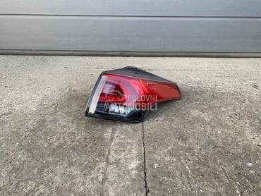 Zadnja Desna Stop Lampa za Toyota RAV 4 od 2015. do 2018. god.