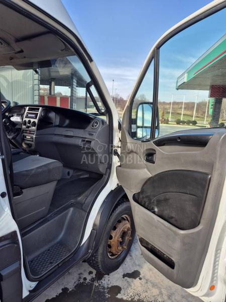 Iveco 65 