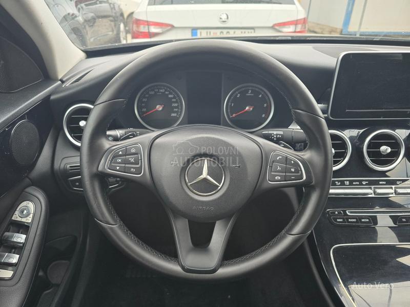Mercedes Benz C 220 CDI
