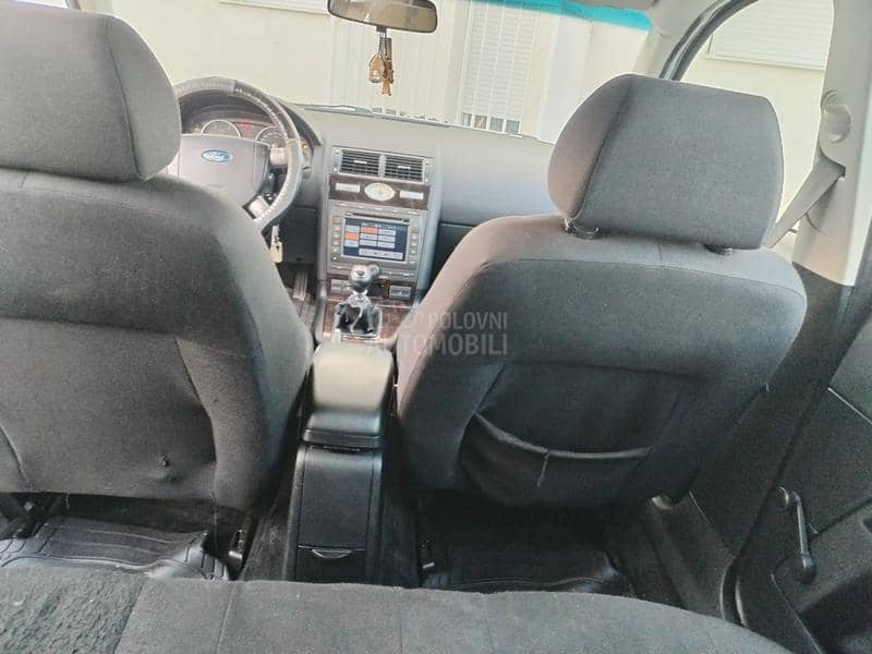 Ford Mondeo 