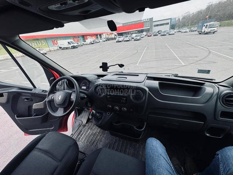 Renault Master 2.3 DCI cerada