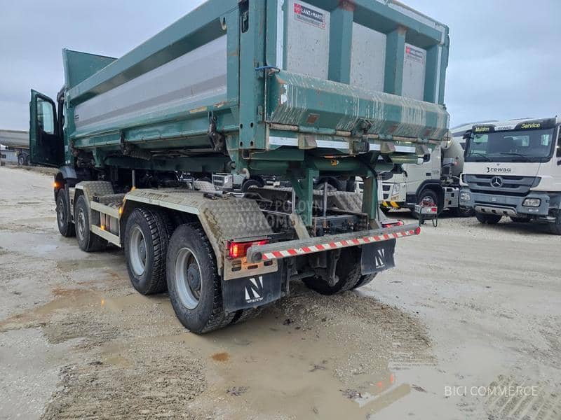Mercedes Benz Arocs 3245