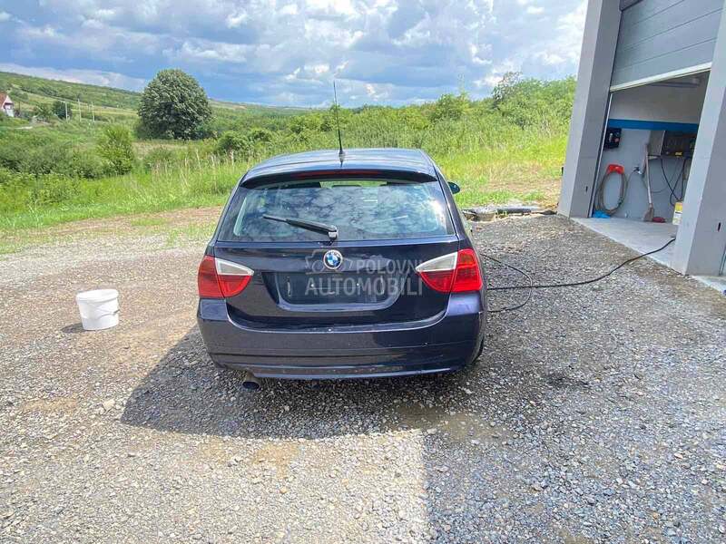 Delovi za BMW Serija 1 e87