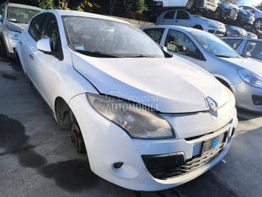 Desno krilo za Renault Megane od 2008. do 2012. god.