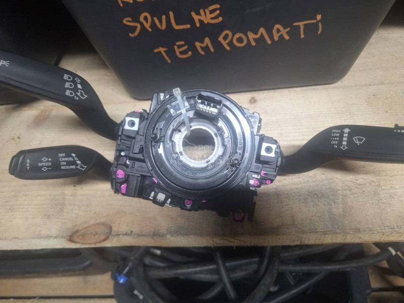 spulna volana sa rucicama a3 8