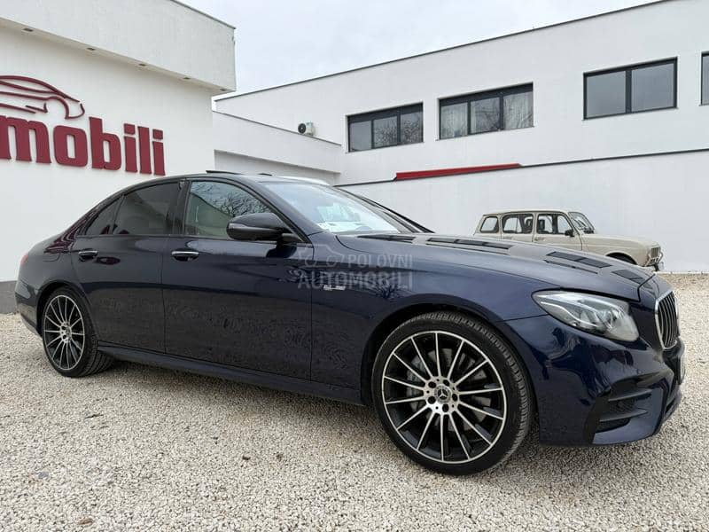 Mercedes Benz E 43 AMG 