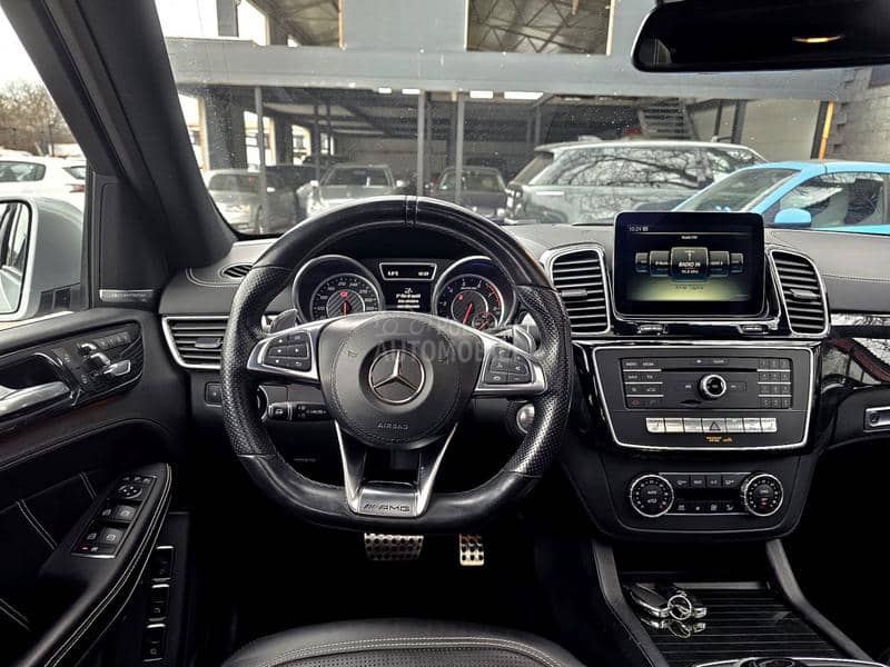 Mercedes Benz GLS 63 AMG 