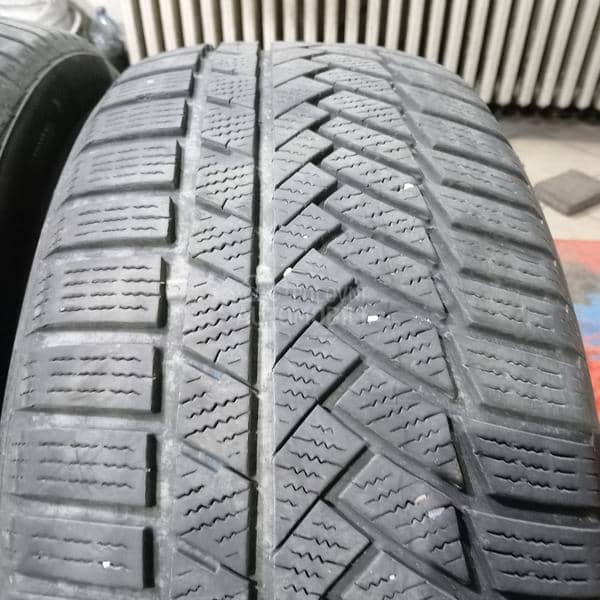 Continental 255/50 R20 Zimska