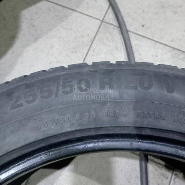 Continental 255/50 R20 Zimska