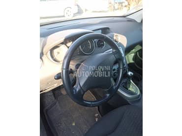 Volan, tabla , beg za Peugeot 308