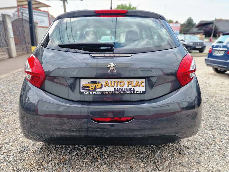 Peugeot 208 1.2 199300