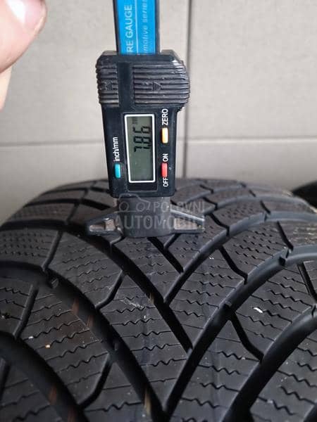 Semperit 245/45 R19 Zimska