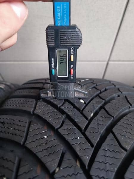 Semperit 245/45 R19 Zimska