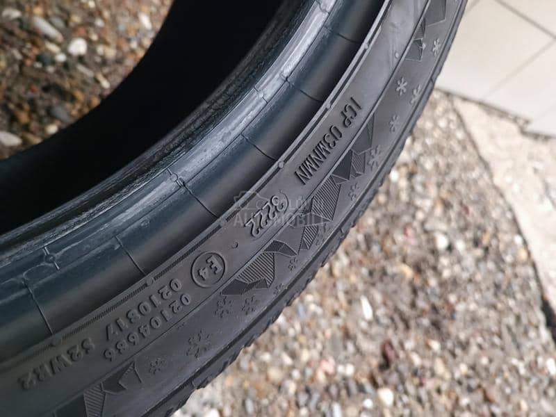Semperit 245/45 R19 Zimska