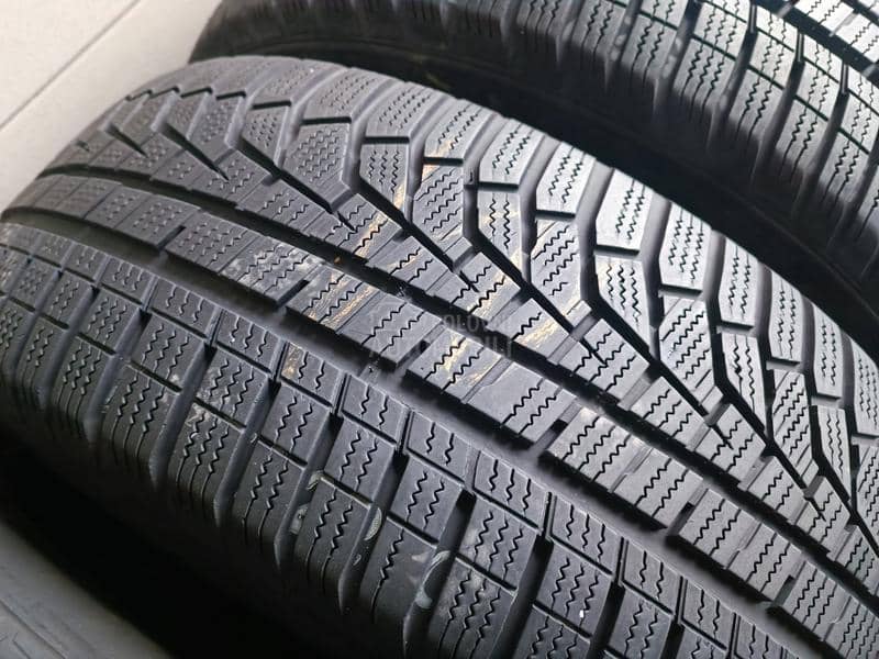 Hankook 225/60 R17 Zimska