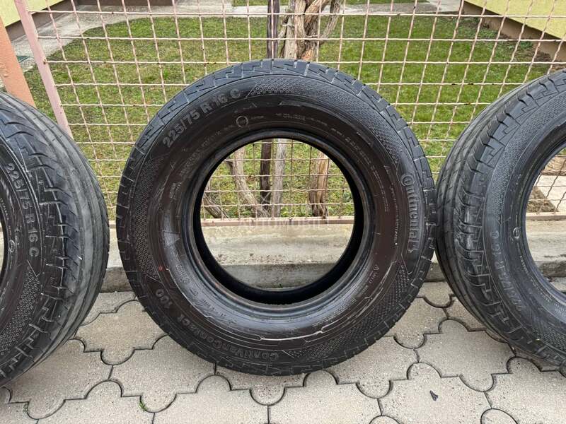 Continental 225/75 R16 Letnja