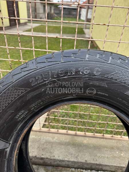 Continental 225/75 R16 Letnja