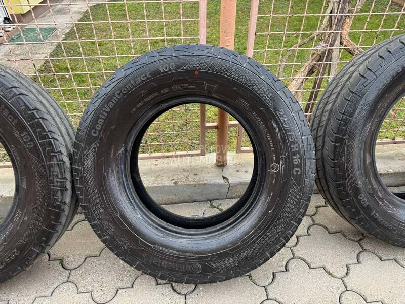 Continental 225/75 R16 Letnja
