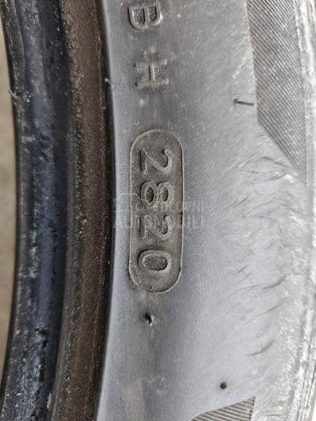 Hankook 225/45 R19 Letnja