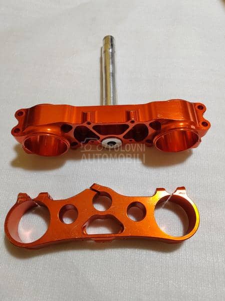 Most za KTM 450 Triple Clamp