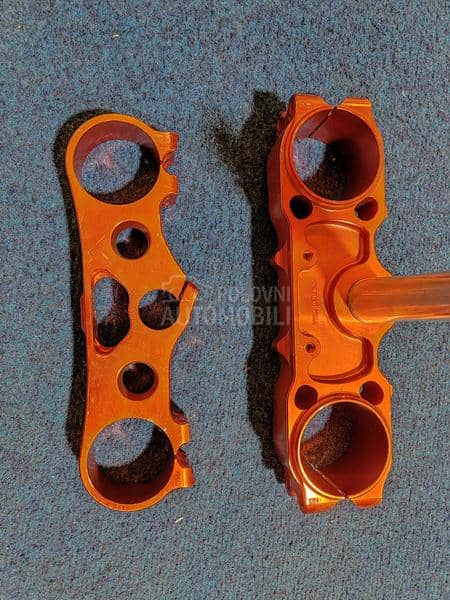 Most za KTM 450 Triple Clamp