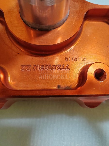 Most za KTM 450 Triple Clamp