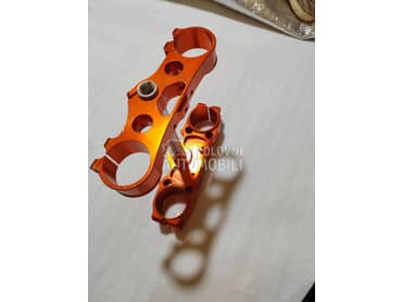 Most za KTM 450 Triple Clamp