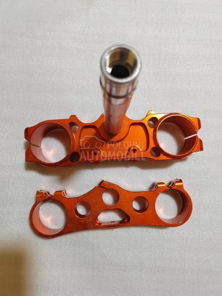 Most za KTM 450 Triple Clamp