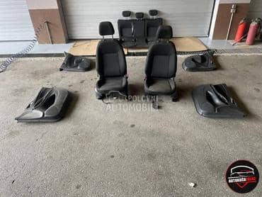 UNUTRAŠNJOST U342 za Opel Adam