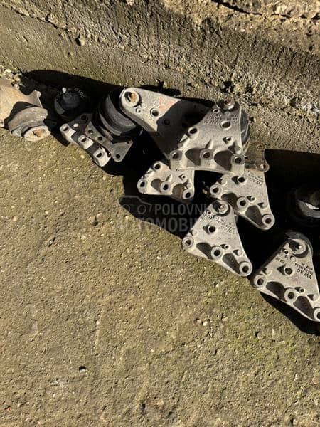 nosac motora menjaca